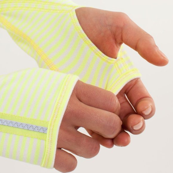 LULULEMON yellow run ice queen long sleeve - Picture 3 of 12